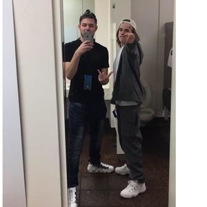 Meet your Posher, Jonathan